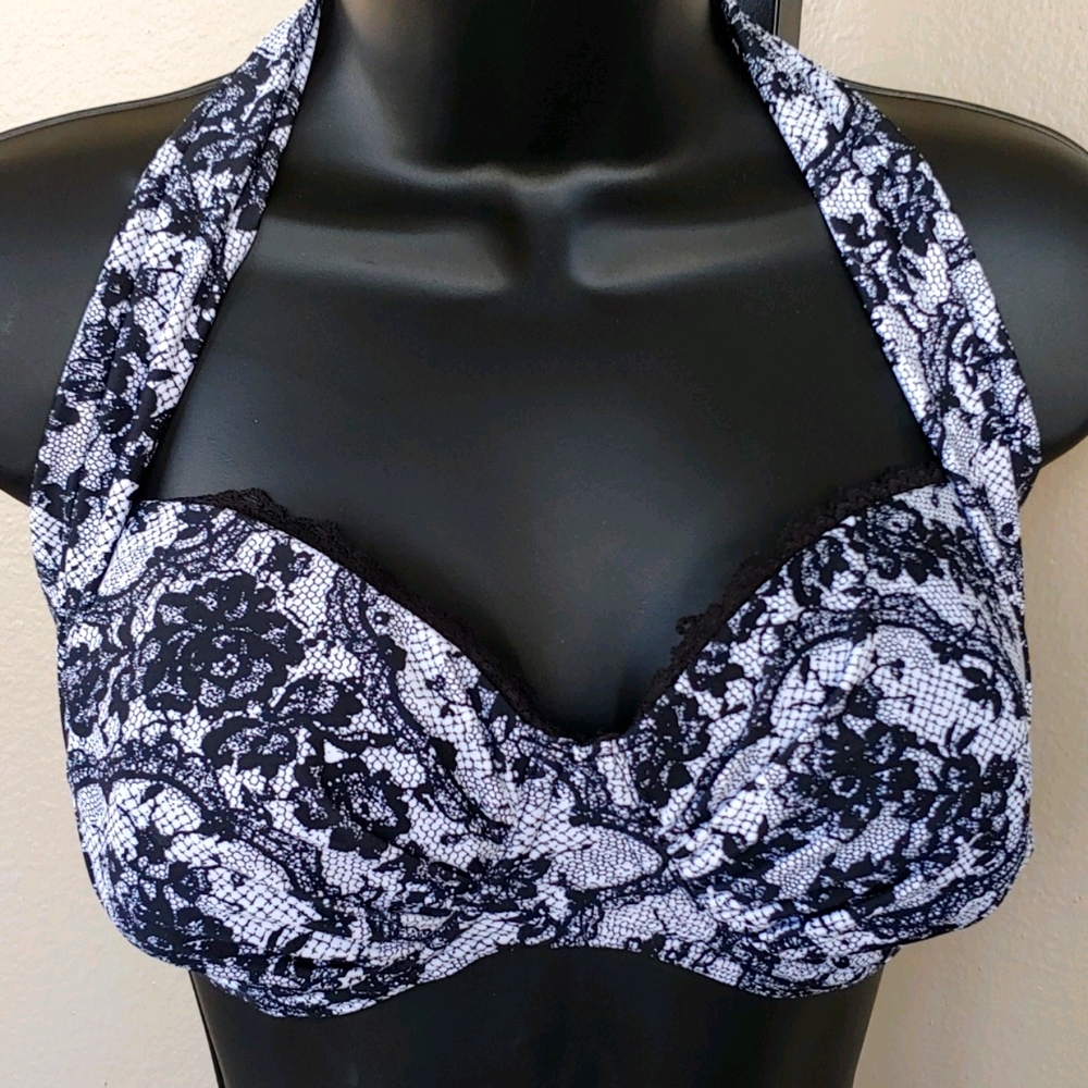☀SALE 4 for$20☀                     Smart & Sexy Swim Top